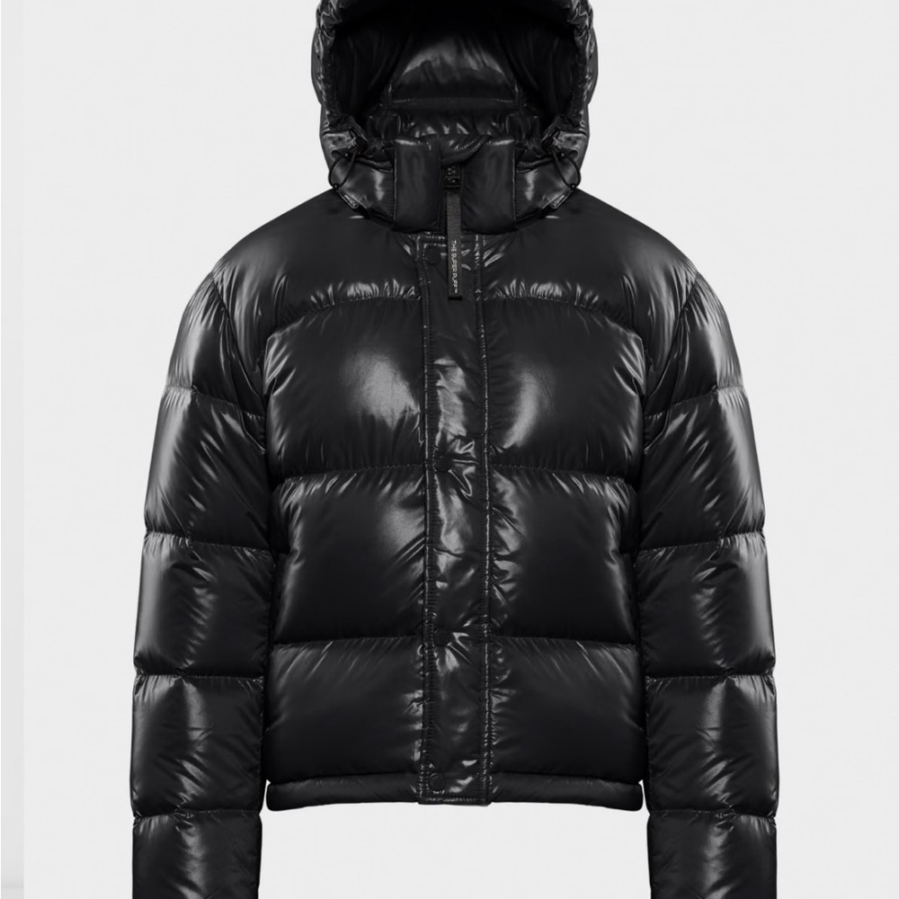 Aritzia SuperPuff Black Hi-Gloss Shorty Jacket